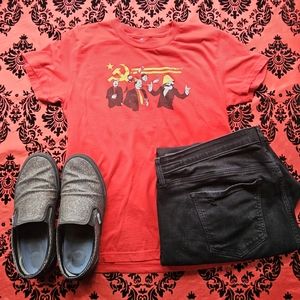 THREADLESS COMMUNIST PARTY SHIRT